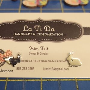 Bunny Silver Tone Animal 1/4" Earrings Easter Spring Rabbit